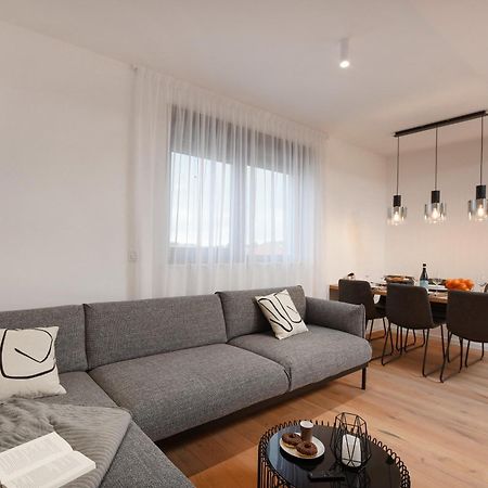 Fux Penthouse Whirlpool Meerblick Zadar Bagian luar foto