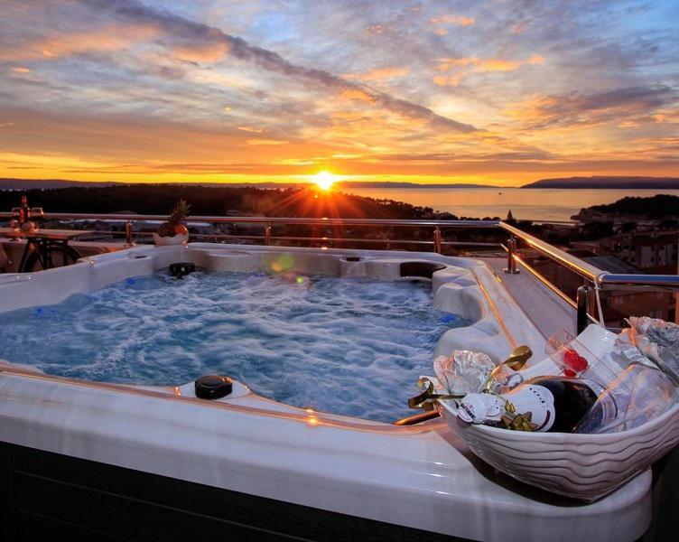 Fux Penthouse Whirlpool Meerblick Zadar Bagian luar foto