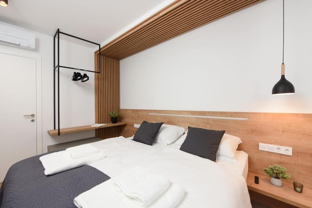 Fux Penthouse Whirlpool Meerblick Zadar Bagian luar foto